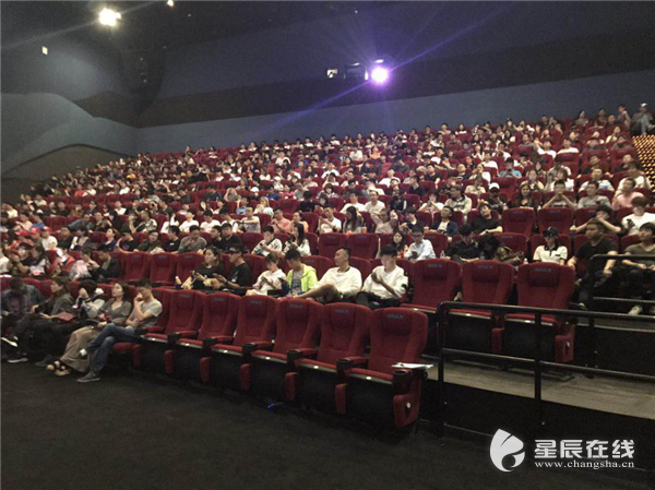 《复联3》上映首周票房破12亿!长沙已一票难求